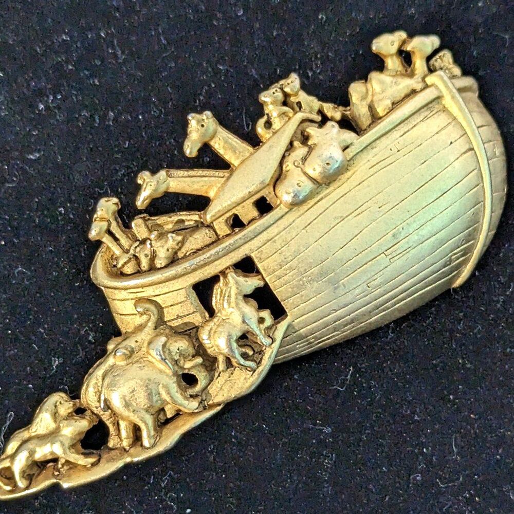 Noah's Ark Brooch - Picture 7 of 11